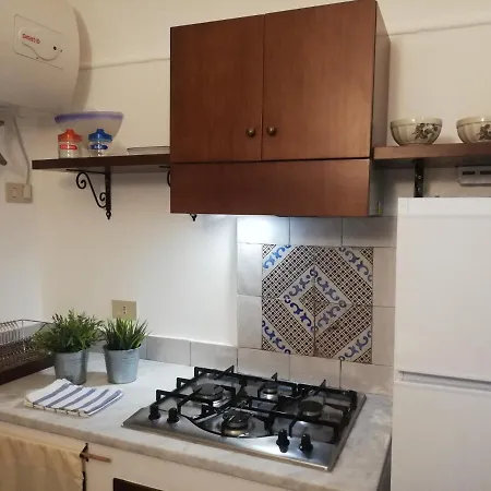 La Maison Praiola Ferienhaus Terrasini